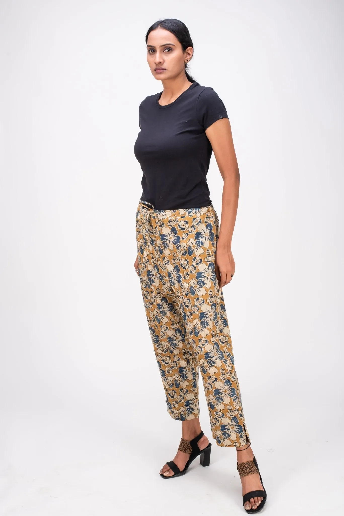 405-143 Whitelotus Womens Pencil Pants "EVA"