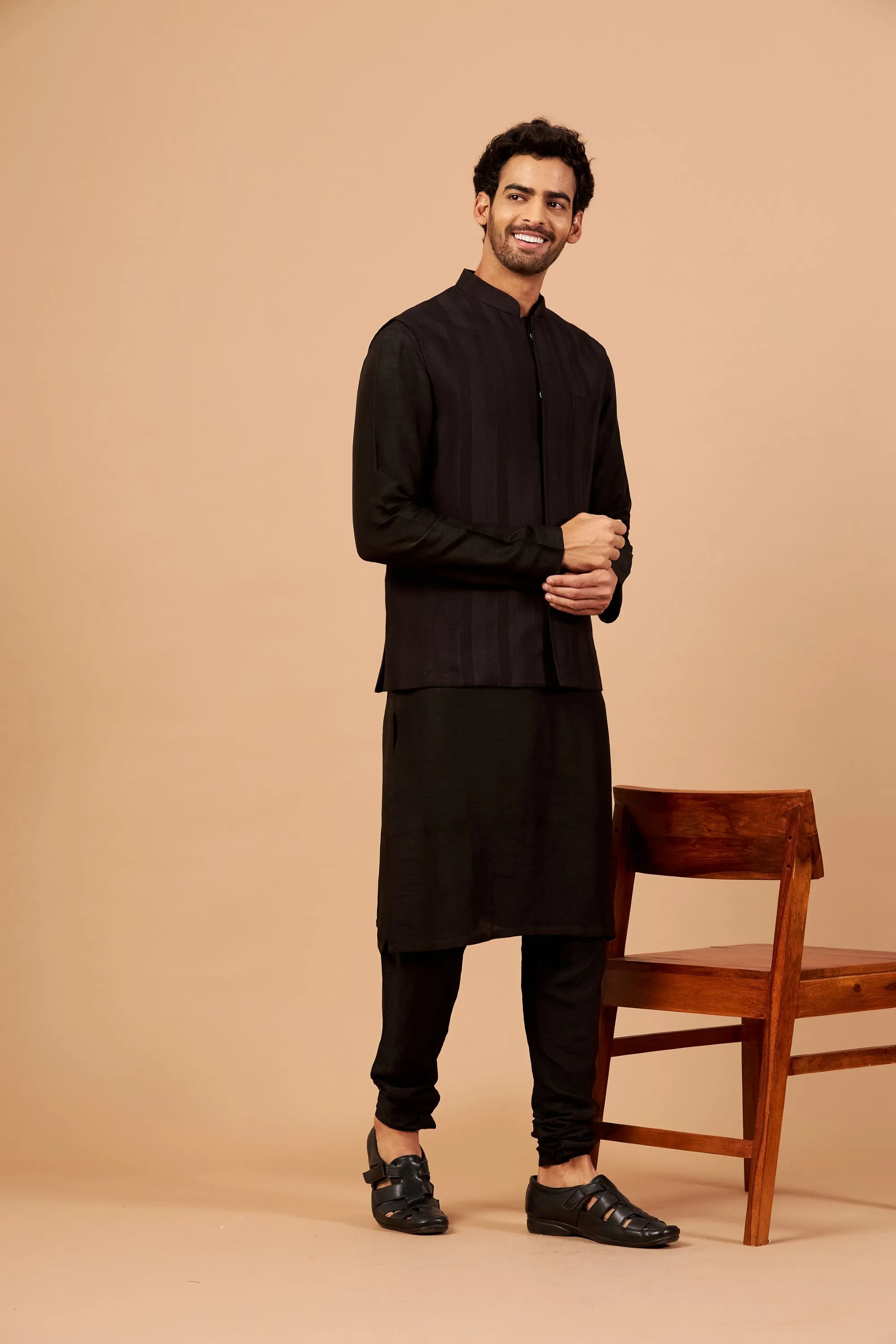 Men's Black Color Nehru Jacket With Kurta Pant Set - Hilo Design