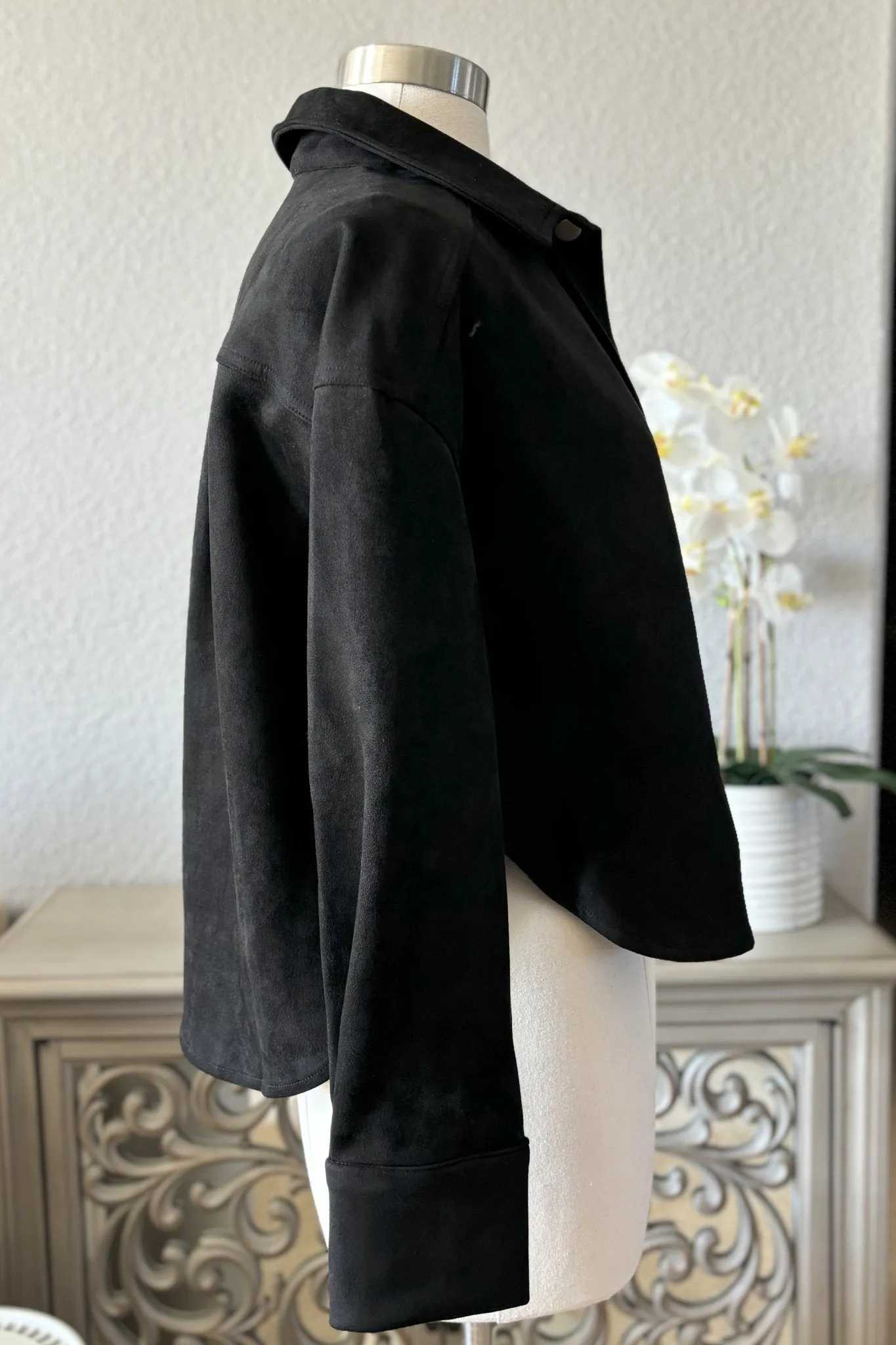 Women's Suede Shirt Jacket Top | Button Down Long Sleeve | Black